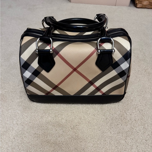 💯 Authentic Burberry nova check bowling bag - Picture 7 of 8